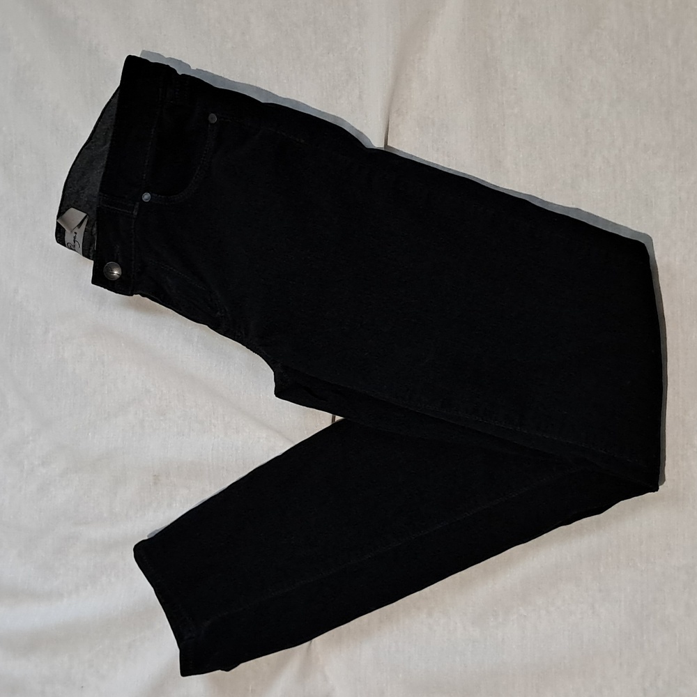 Paige Black Corduroy Skinny‎ Pant. Size 27.